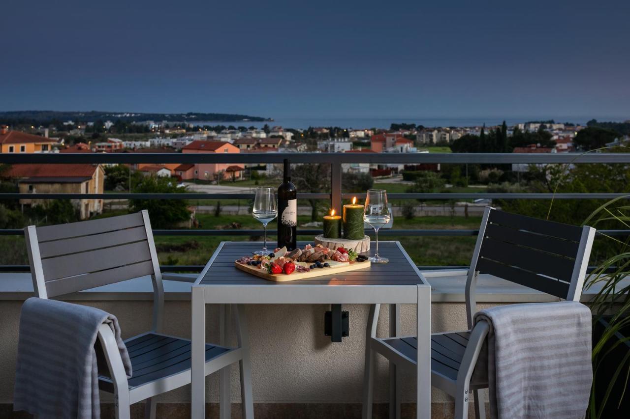 Belvedere Holidays Novigrad  Exterior photo